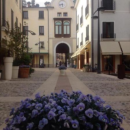 Suite Latina - San Leonardo เตรวิโซ ภายนอก รูปภาพ