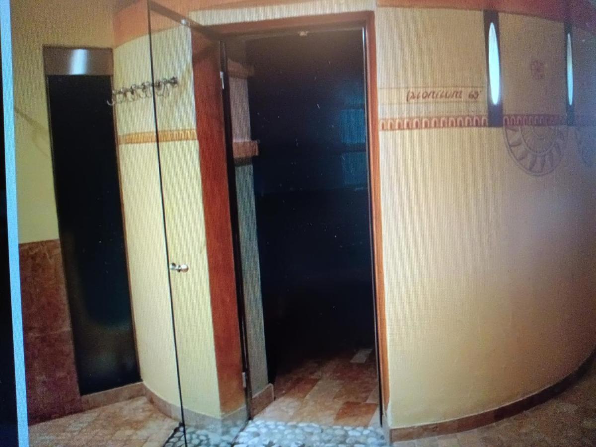 Suite Latina - San Leonardo เตรวิโซ ภายนอก รูปภาพ